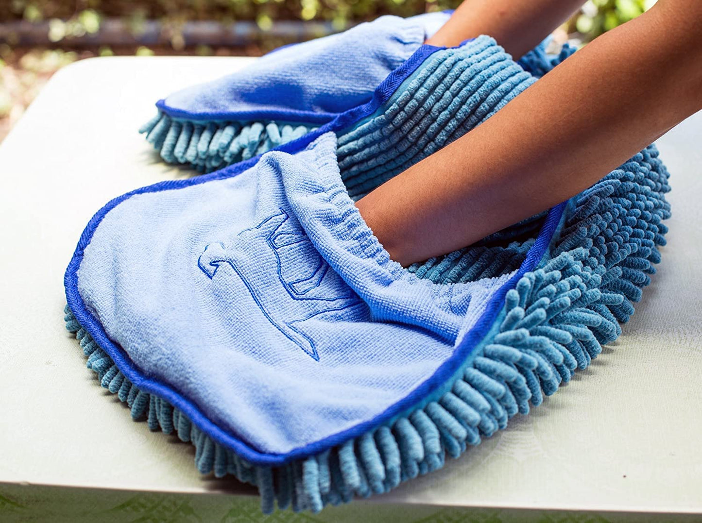 Ultra Absorbent Microfiber Dog Towel - Extra Large 35x15 Size with Comfortable Hand Pockets, Ideal for Indoor and Outdoor Use, Durable and Machine Washable
